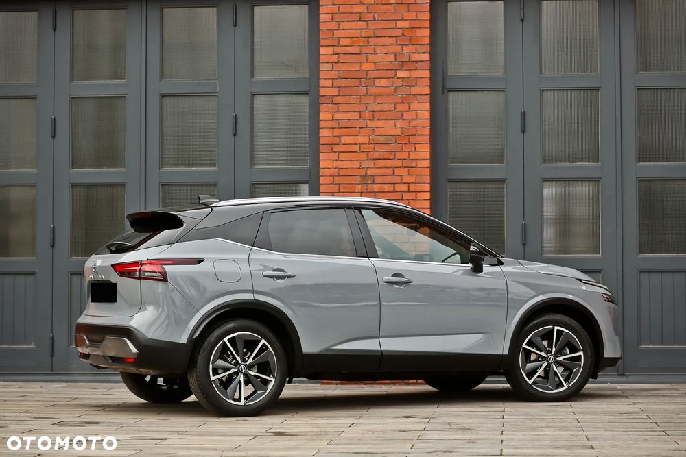 Nissan Qashqai 1.3 DIG-T Tekna+ - 17