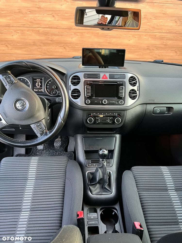 Volkswagen Tiguan - 4
