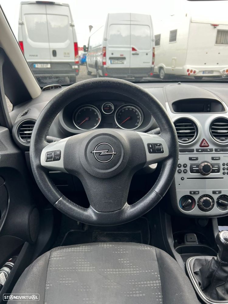 Opel Corsa 1.3 CDTi City - 21