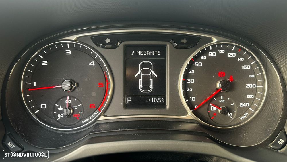 Audi A1 1.6 TDI S tronic Ambition - 10