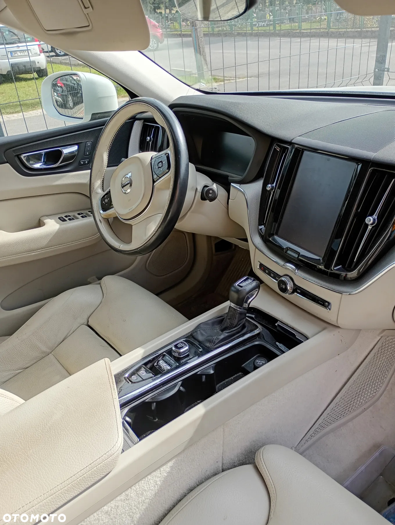 Volvo XC 60 D5 AWD Inscription - 8