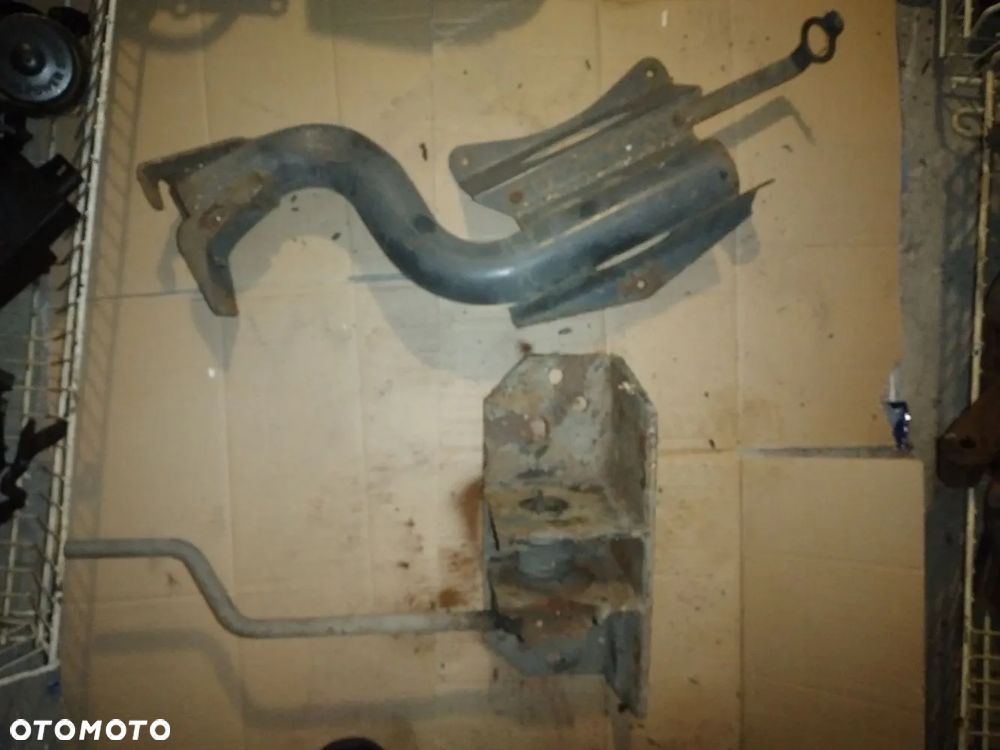 Mercedes Atego r2008r 818 błotnik przód tył 17,5cala lusterka wał elektryka stopień i inne - 15