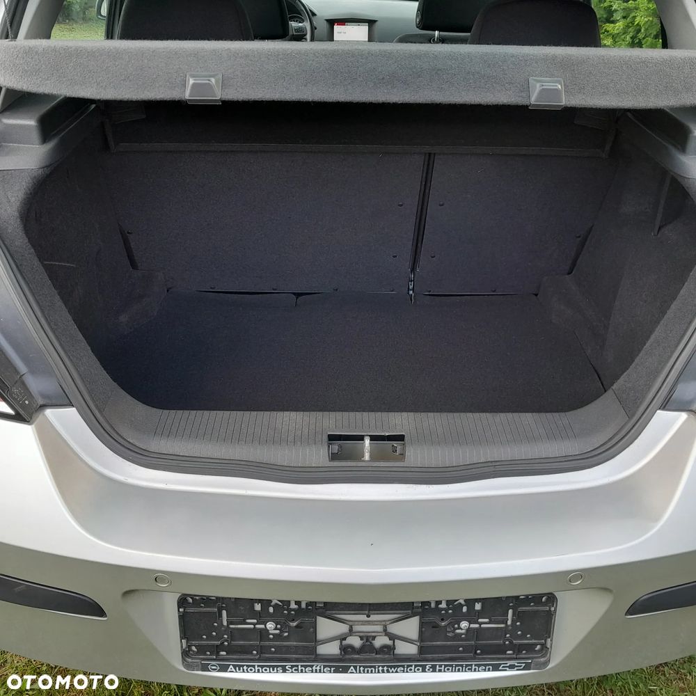 Opel Astra III 1.6 Enjoy - 15