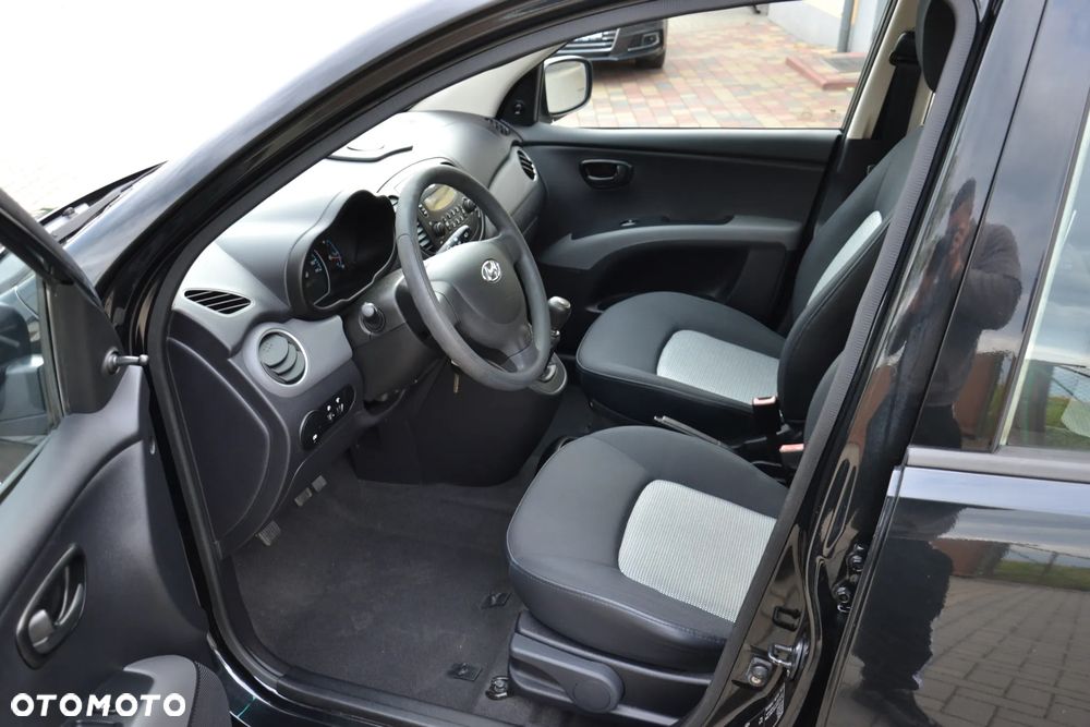 Hyundai i10 1.1 Classic + - 15