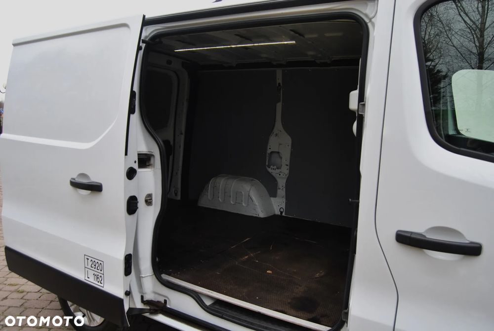 Renault Trafic - 9