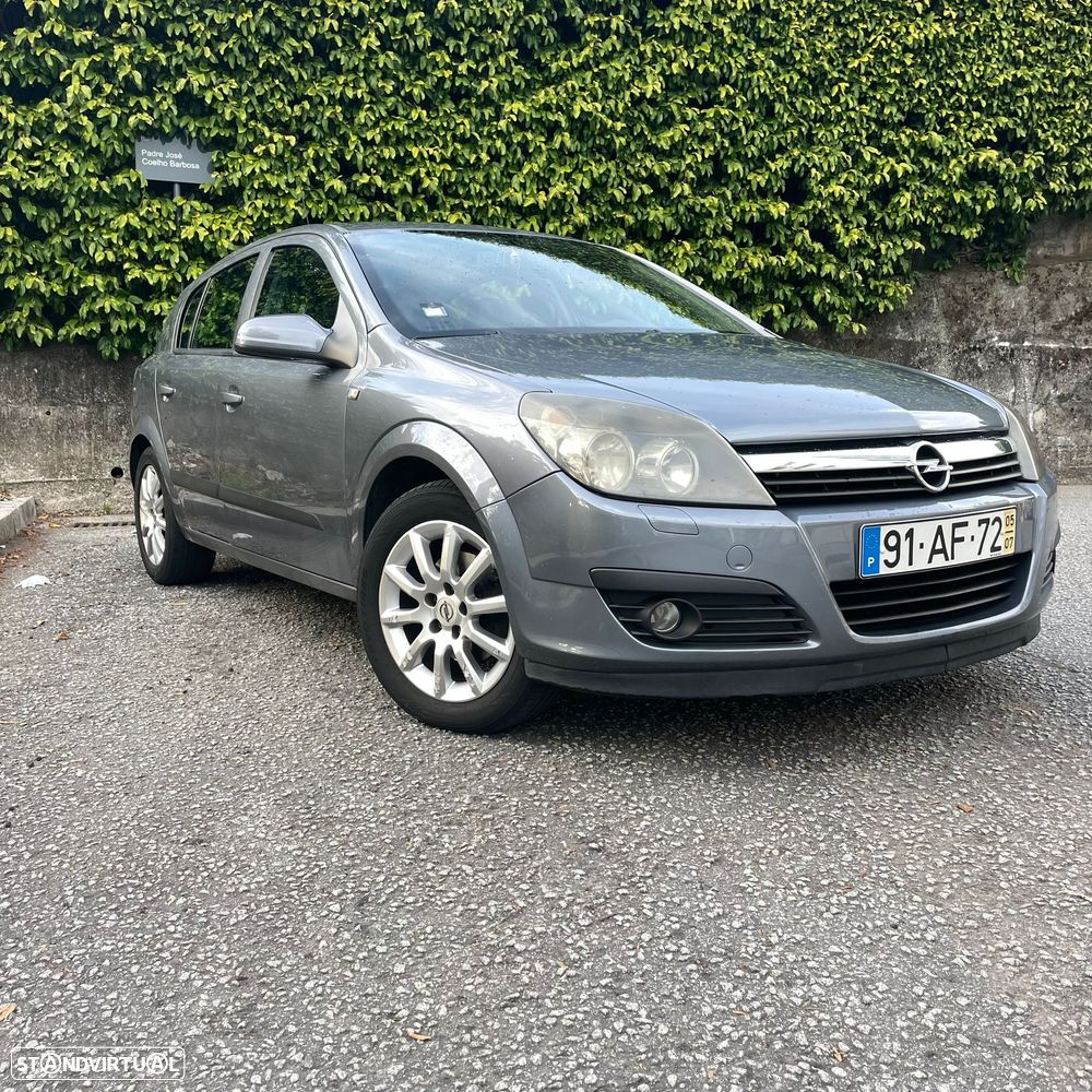 Opel Astra 1.3 CDTI Enjoy - 1