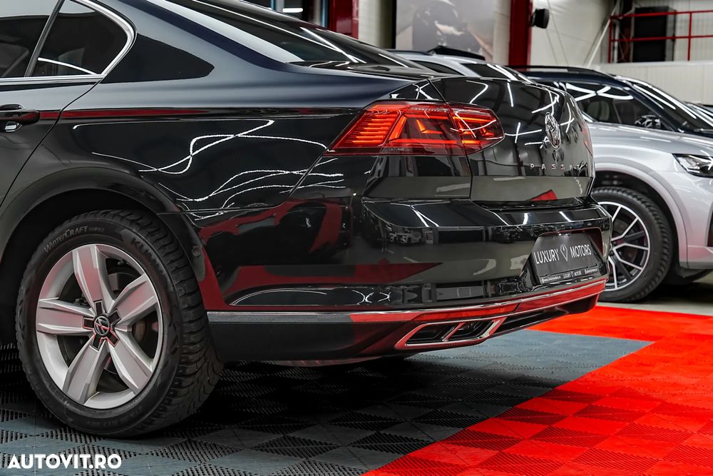 Volkswagen Passat 2.0 TDI DSG R Executive - 17