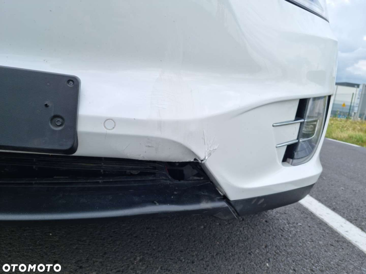 Tesla Model X 75 D - 13