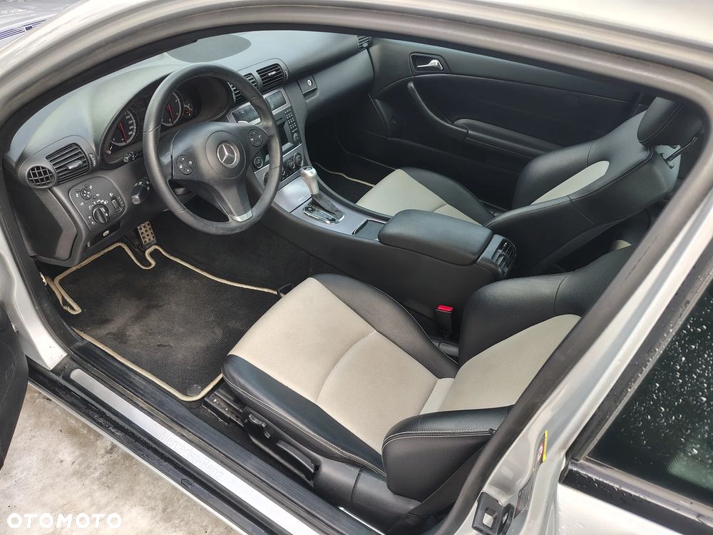 Mercedes-Benz CLC 200 CDI DPF Automatik Special Edition - 12