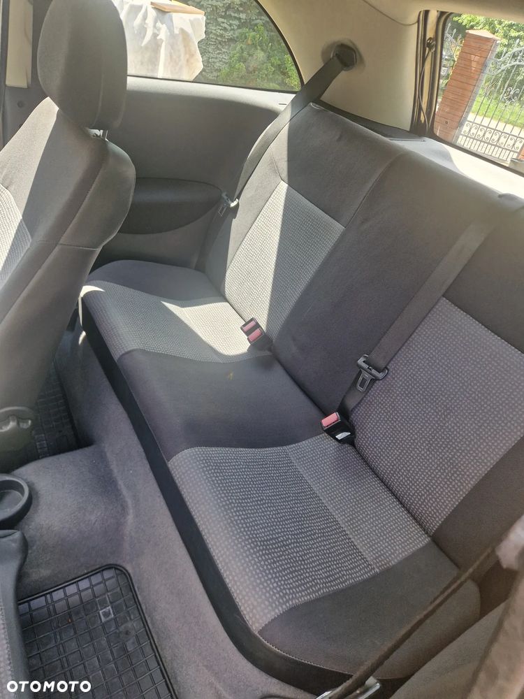 Opel Corsa - 7