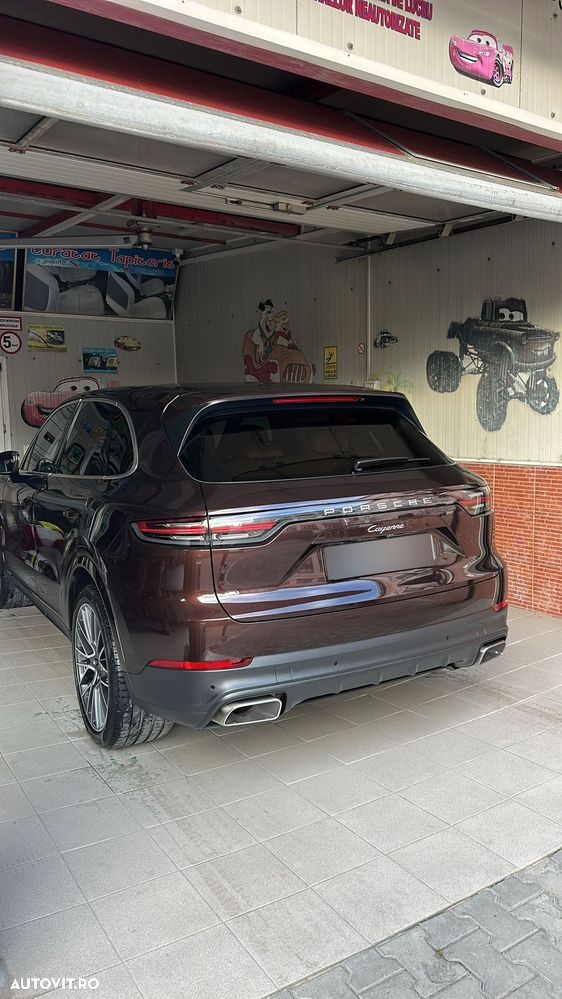 Porsche Cayenne Standard - 5