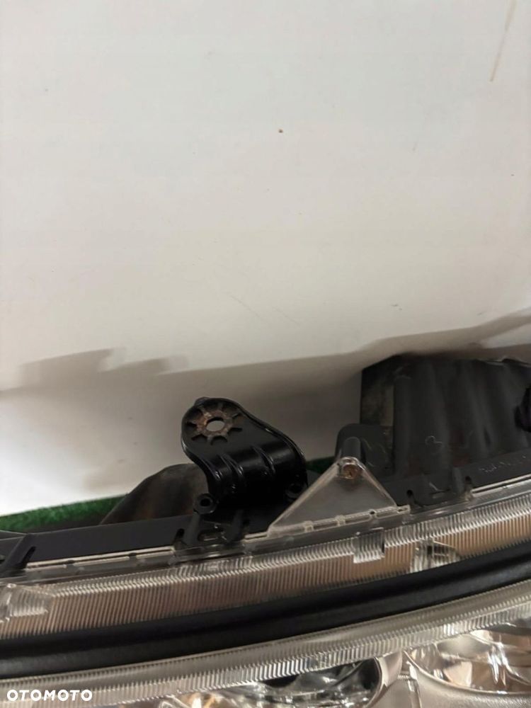 LAMPA LEWA REFLERTOR MITSUBISHI PAJERO SPORT L200 HALOGENOWA DEMONTAŻ EU - 3