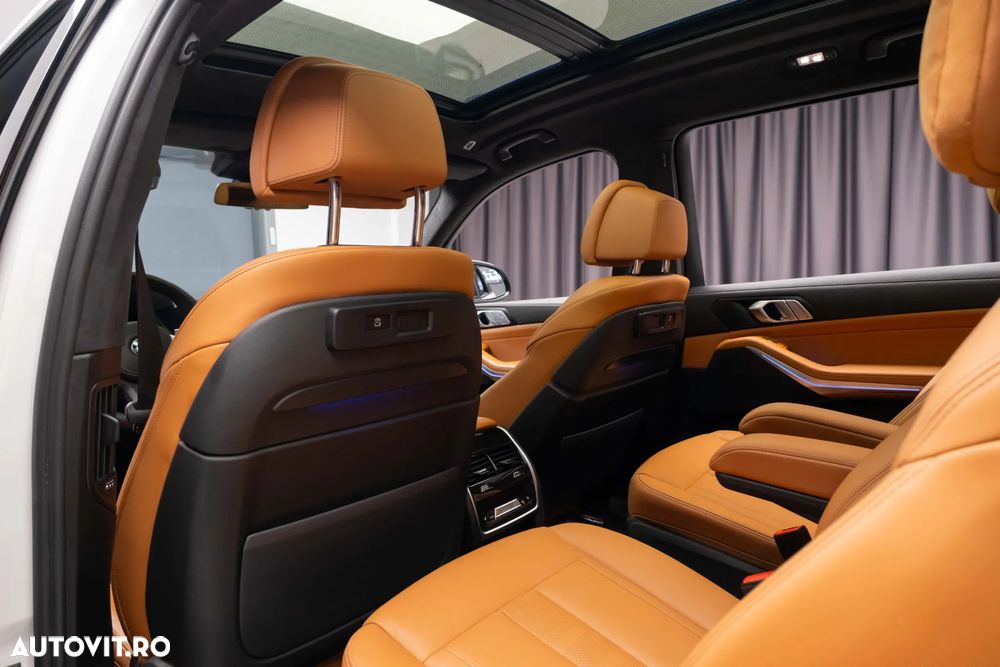 BMW X7 2022 — imagine 34