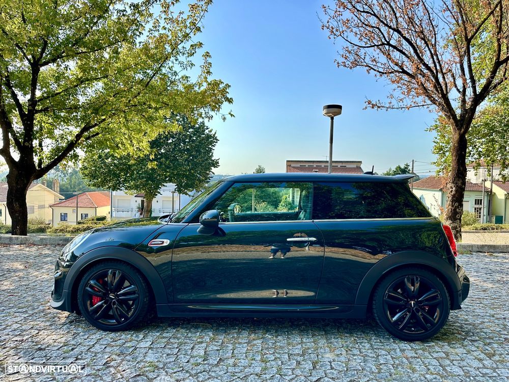 MINI 3 Portas John Cooper Works Sport Aut. - 3