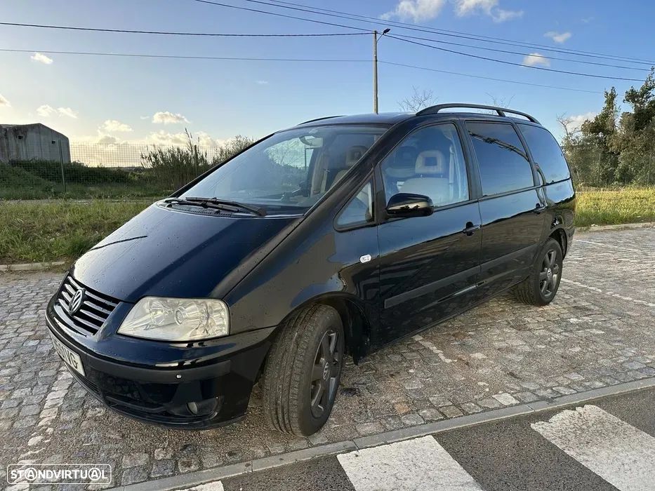 VW Sharan 1.9 TDi Highline Tip - 2