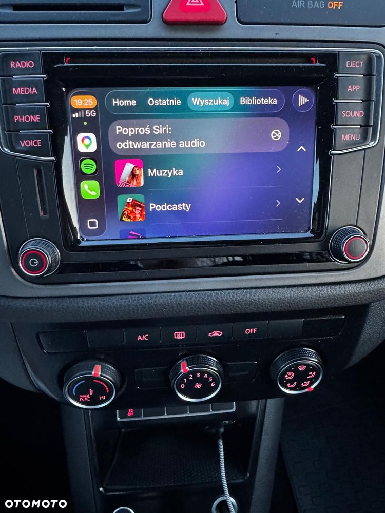 Volkswagen Tiguan - 14