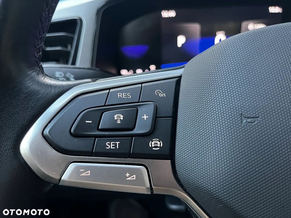 Volkswagen T-Roc 1.5 TSI Life DSG - 25