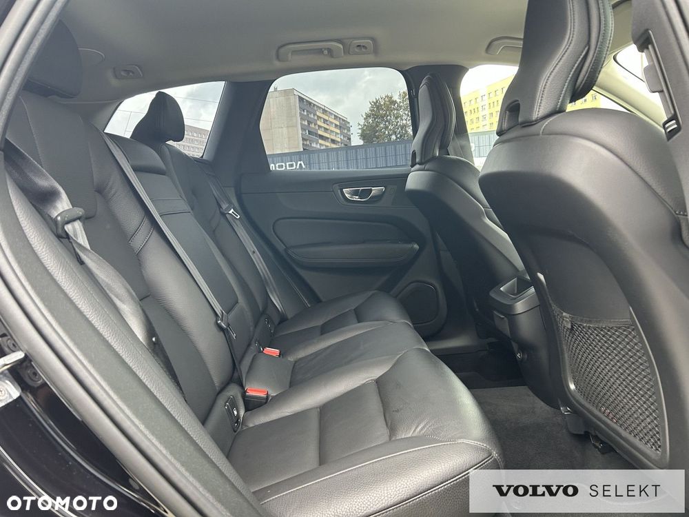 Volvo XC 60 - 24