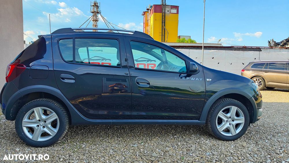 Dacia Sandero 0.9 90CP Stepway - 9