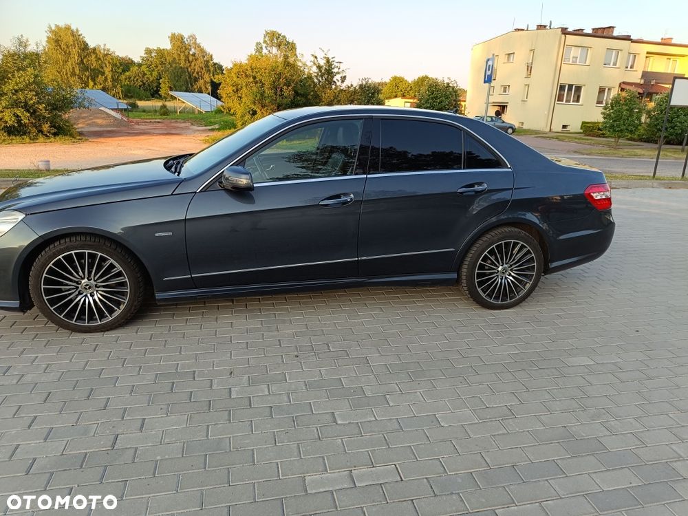 Mercedes-Benz Klasa E - 4