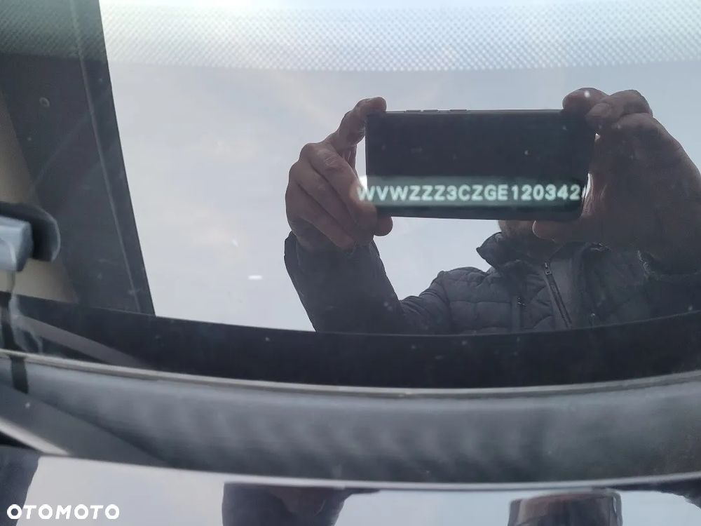 Volkswagen Passat - 8