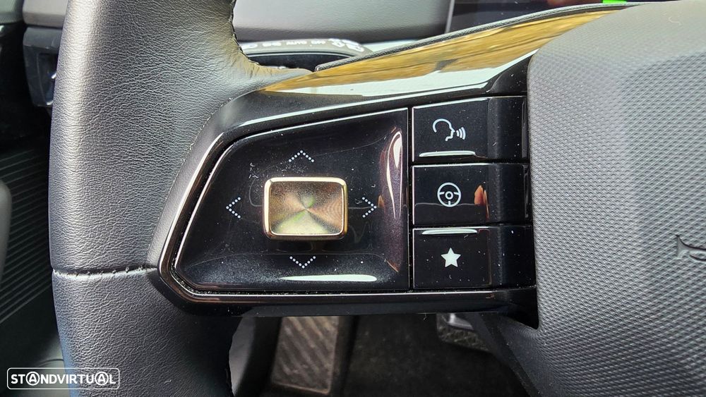 MG MG4 64 kWh Luxury - 15