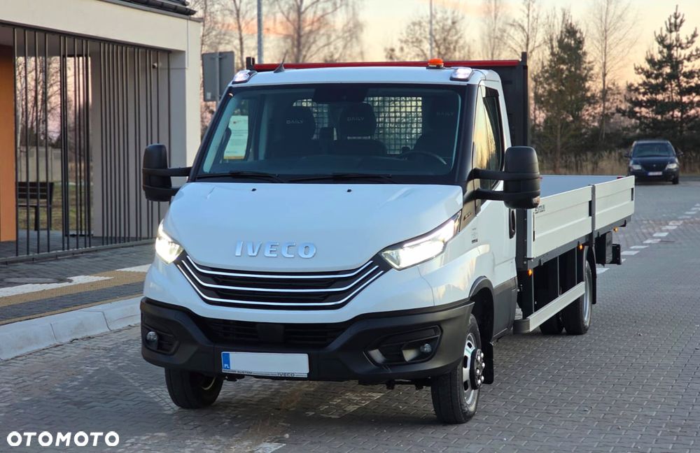 Iveco ❗️❗️DAILY 3.0 180KM MAXI 50C18 JAK NOWY ❗️❗️NOWY MODEL / SKRZYNIA OTWARTA SCATOLINI / 3500KG HAK / PIERWSZY WŁASCICIEL / NAVI / KAMERA COFANIA / FULL LED / TEMPOMAT AKTYWNY / BLIŹNIAKI / BURTY ALUMINIOWE / WERSJA WZMOCNIONA / FULL OPCJA / SERWIS ASO / SALON POLSKA / 35C15 50C15 35C18❗❗ JAK Z SALONU - NOWY -❗❗ - 17
