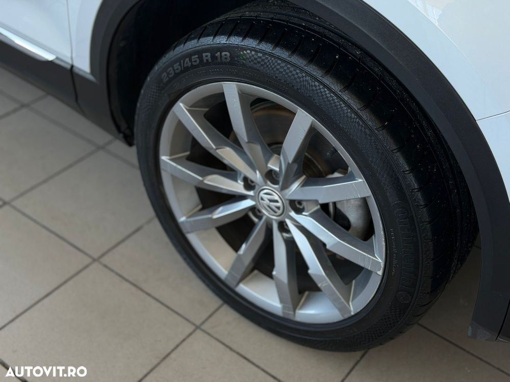 Volkswagen T-Roc 1.0 TSI OPF Style - 34
