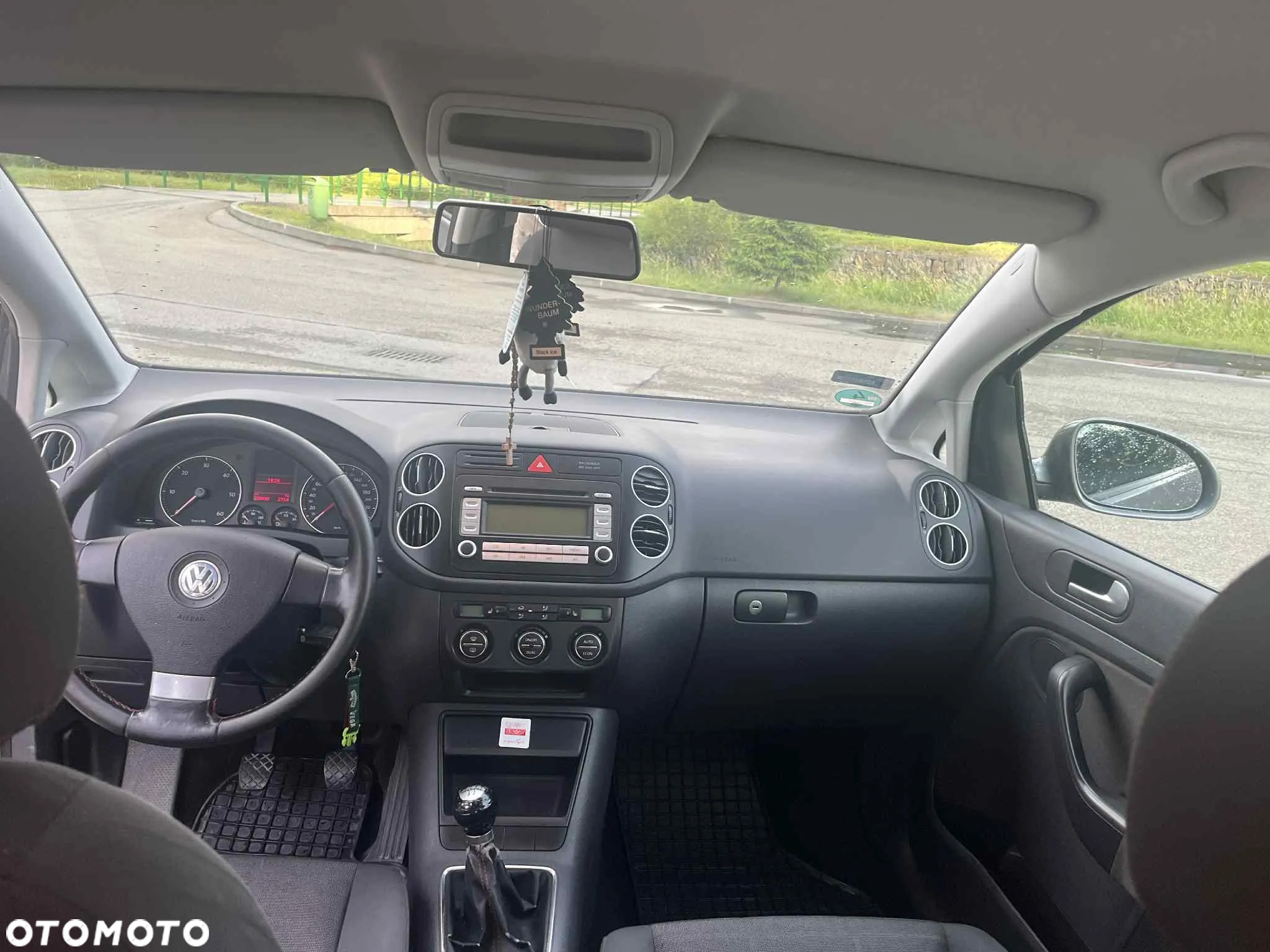 Volkswagen Golf Plus 1.9 TDI Cross - 14