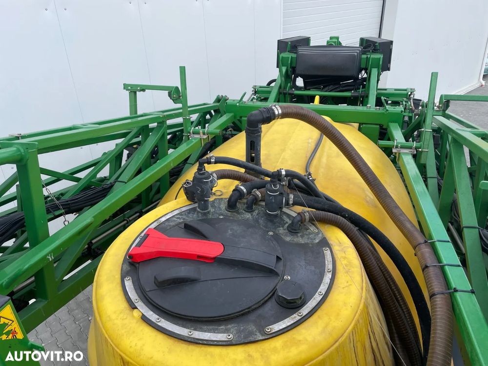 John Deere 840 - 25