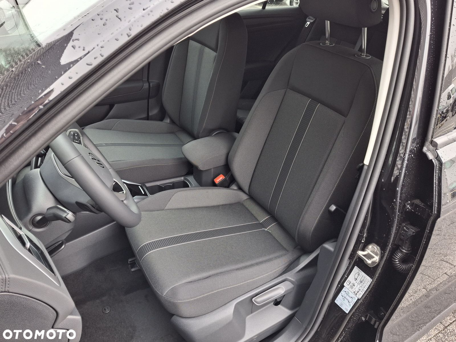 Volkswagen T-Roc 1.5 TSI Life DSG - 9