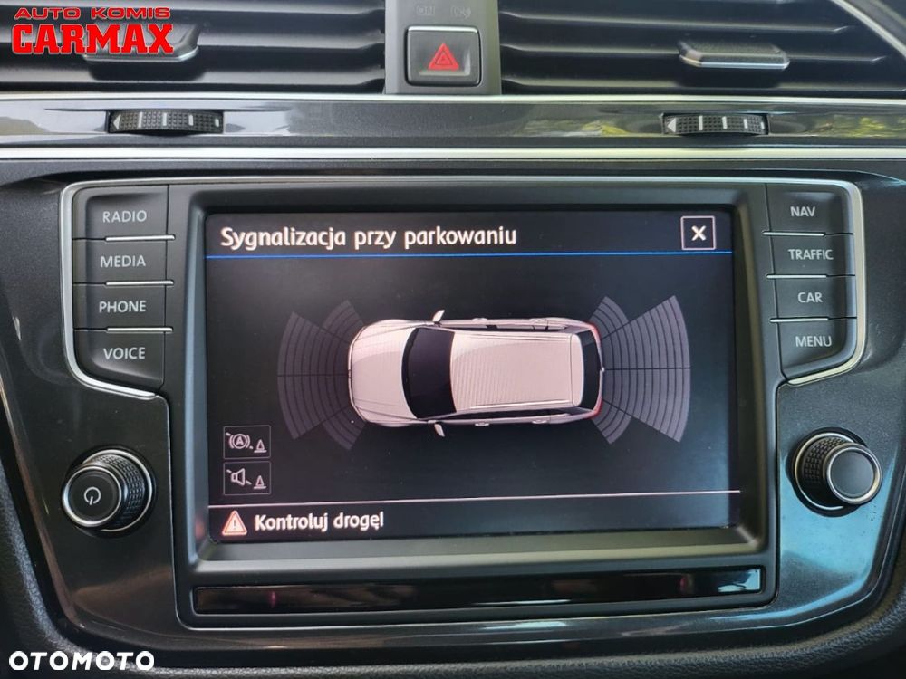 Volkswagen Tiguan - 18