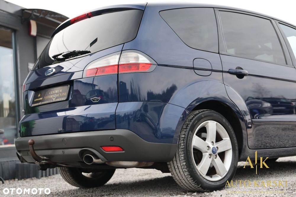 Ford S-Max - 8