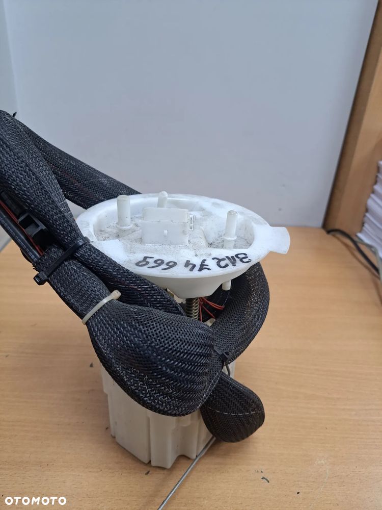 pompa paliwa volvo v60 s60 2.0 D3 D4 31274669 - 3