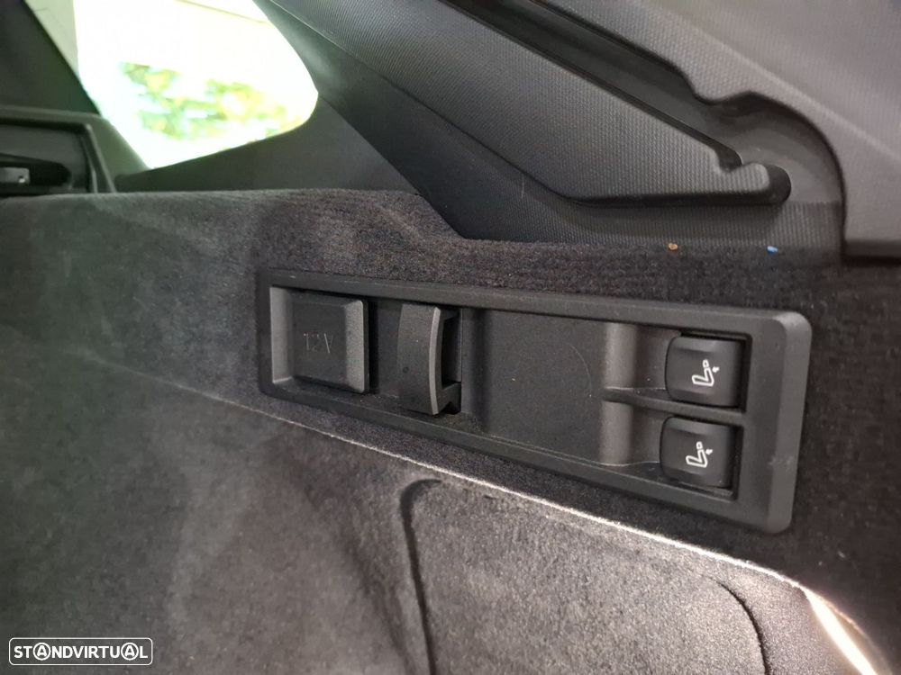 BMW M3 Competition - 28