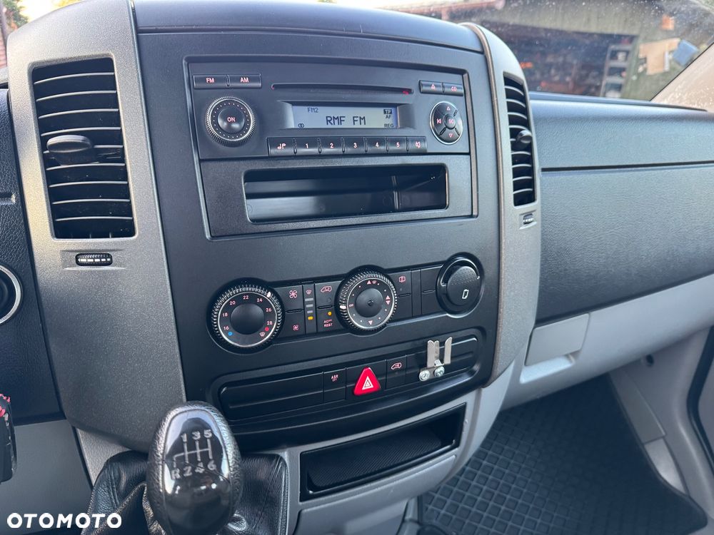 Volkswagen Crafter - 27
