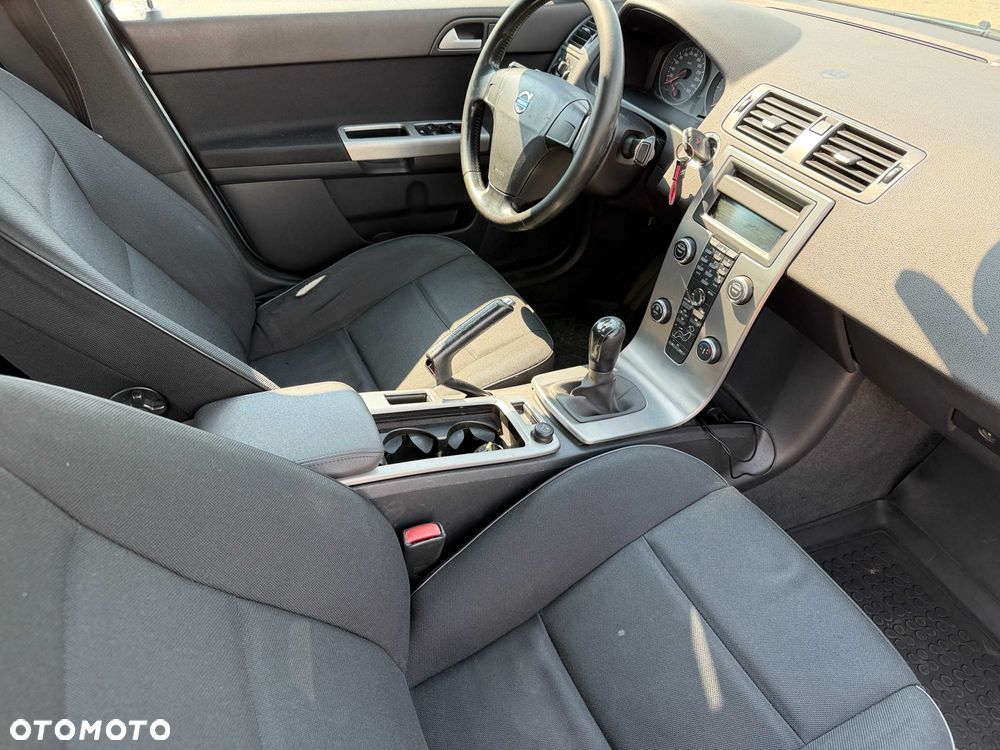 Volvo S40 - 4