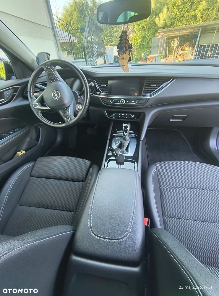 Opel Insignia - 9