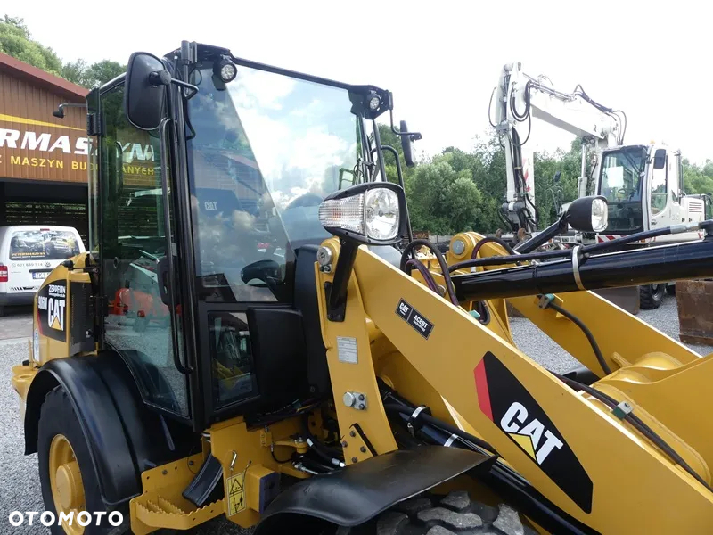 Caterpillar CAT 906M Z Niemiec / 2019r / 2668mtg / Serwisowany / - 27