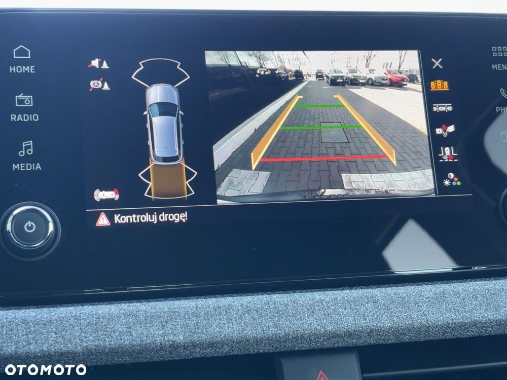 Skoda Kamiq 1.0 TSI Selection DSG - 27