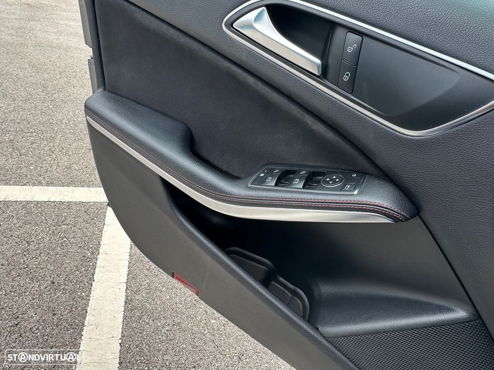Mercedes-Benz A 200 CDI BE AMG Line - 14
