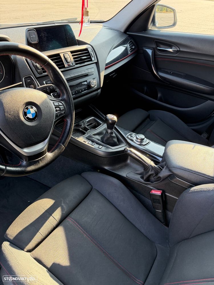 BMW 120 d Sport Line - 8