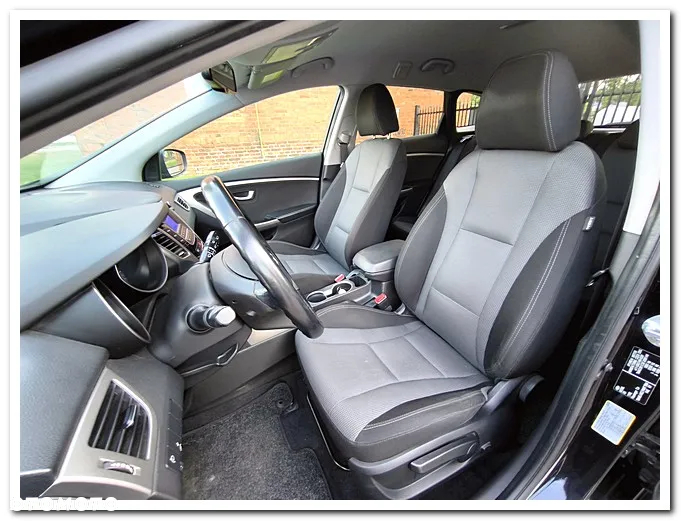 Hyundai i30 1.6 Automatik Style - 30
