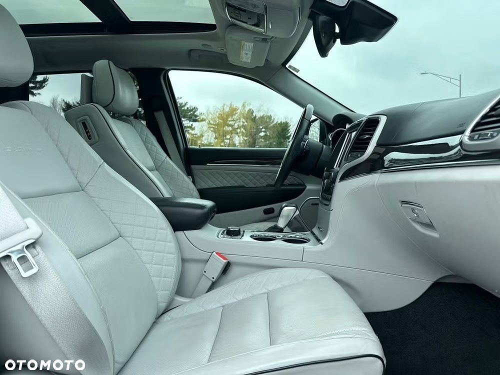 Jeep Grand Cherokee 3.6 V6 Summit - 27