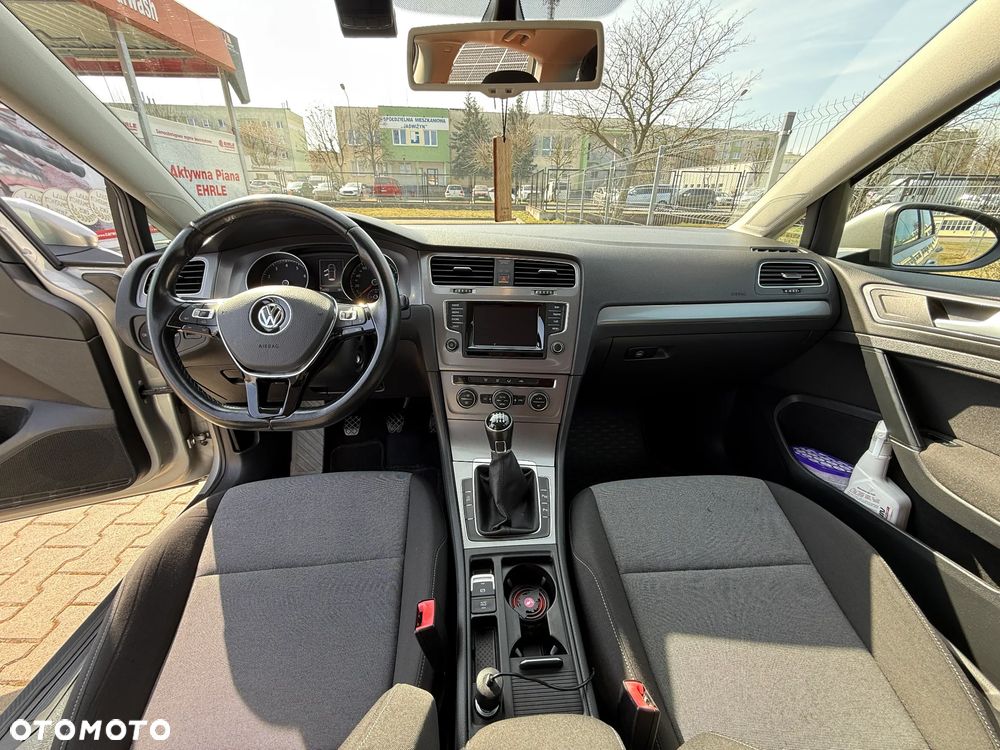 Volkswagen Golf 1.2 TSI BlueMotion Technology Trendline - 25