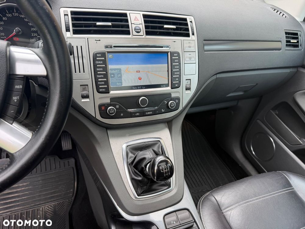 Ford Kuga 2.0 TDCi 4x4 Titanium - 18