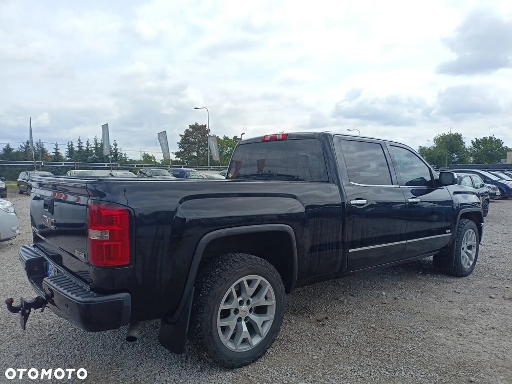 GMC Sierra - 5