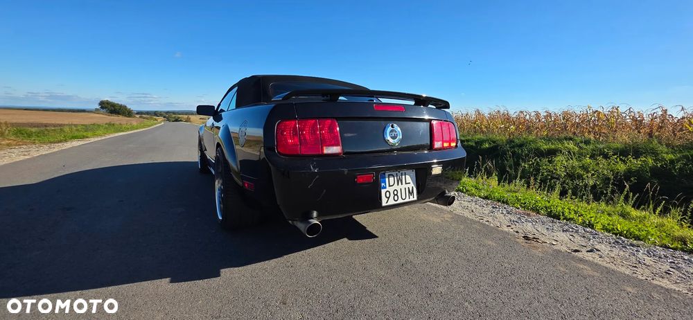 Ford Mustang - 26