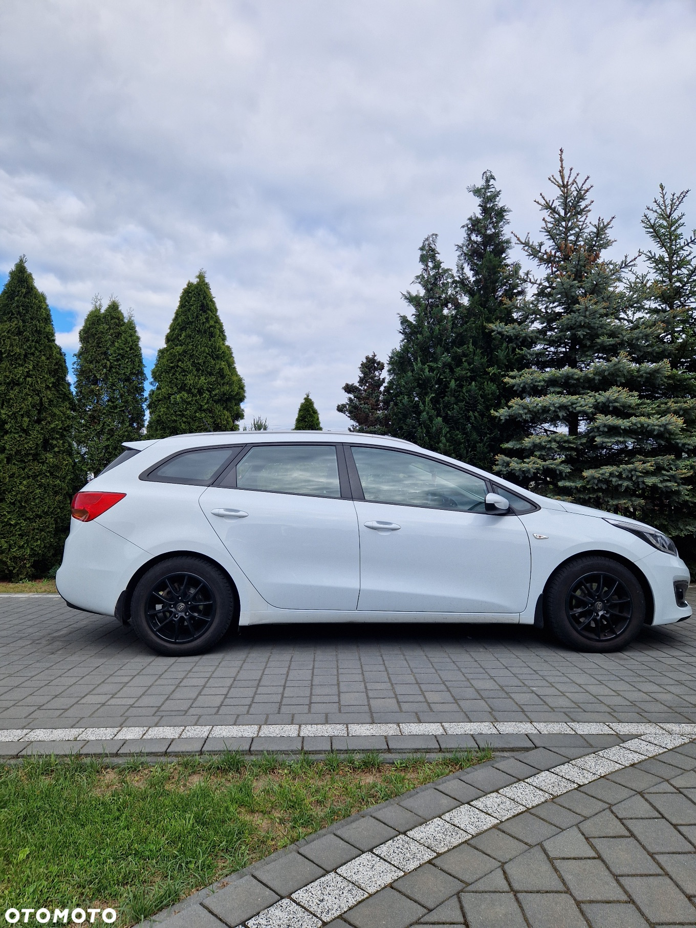 Kia Ceed Cee'd 1.6 CRDi L - 2