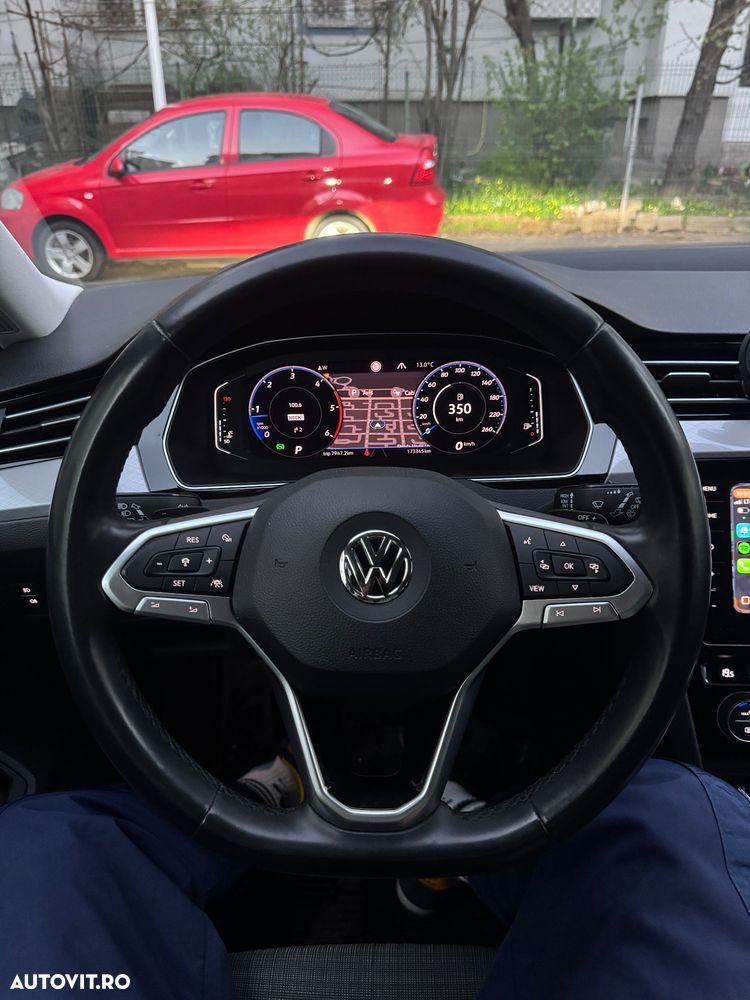 Volkswagen Passat - 9